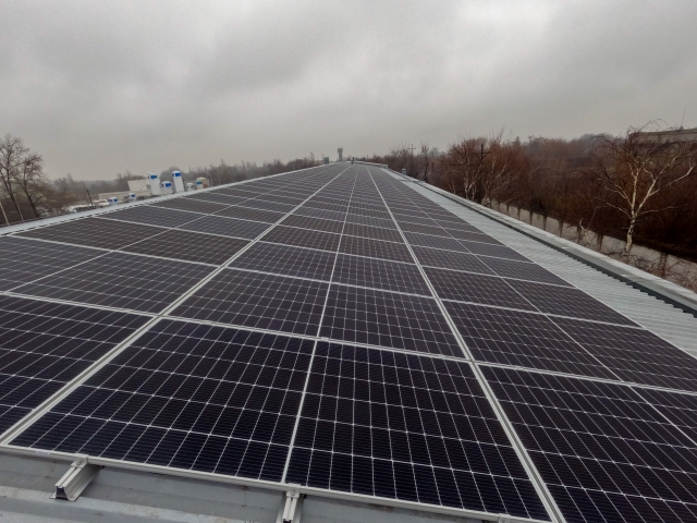 Солнечная электростанция 100 кВт для компании-поставщика промышленных газов Linde в г. Днепр.
