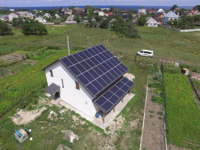 Солнечная электростанция с АС мощностью 20 кВт в с. Лютеж, Киевская область