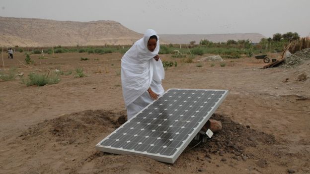 Крупномасштабные проекты солнечной и ветровой энергетики могли бы озеленить Сахару.
